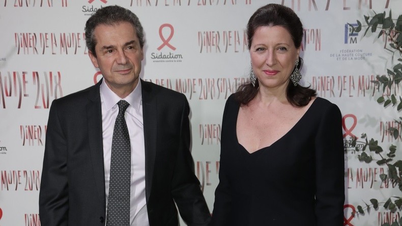 Agnès Buzyn fait-elle du «chantage à la démission» pour que son mari reste à la tête de l’Inserm ?
