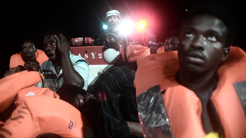 Refus d'accueillir l'Aquarius et ses migrants : Macron fustige l'«irresponsabilité» de l'Italie