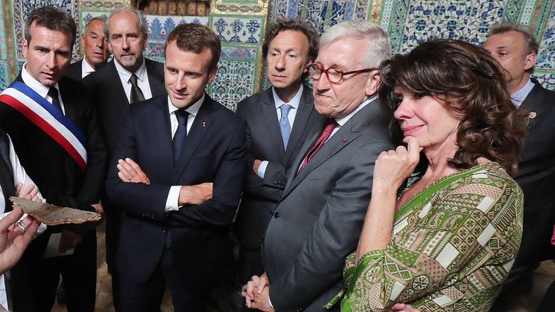 Emmanuel Macron prend un Falcon... pour 110 kilomètres