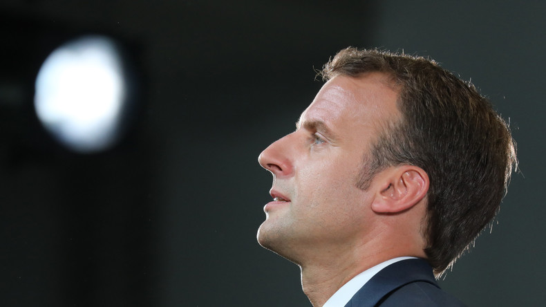 58% de «mécontents» : Emmanuel Macron au plus bas dans les sondages