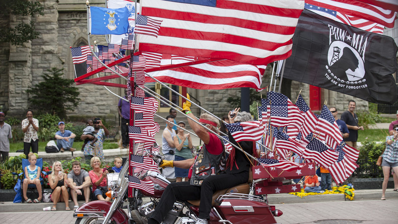 Douanes : confronté aux taxes de l'UE, Harley Davidson «agite le drapeau blanc» et délocalise