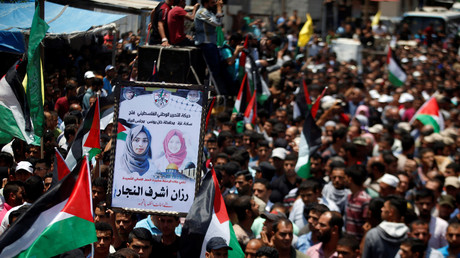 Images des funérailles de Razan al-Najjar, infirmière palestinienne de 21 ans tuées par un soldat israélien le 1er juin