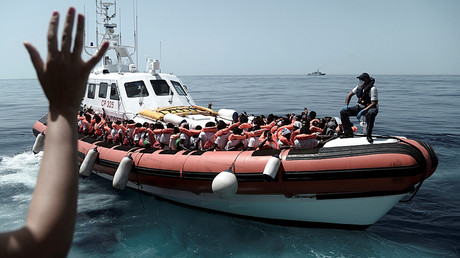 Migrants de l'Aquarius, le 12 juin 2018, photo ©SOS Méditerranée/Reuters