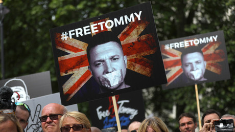 Des britanniques manifestent en soutien à Tommy Robinson, le 9 juin 2018 à Londres. (image d'illustration)