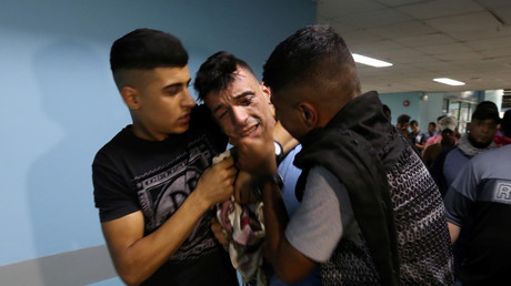 Des proches d'un Palestinien tué par l'armée israélienne le 29 juin 2018. (image d'illustration)