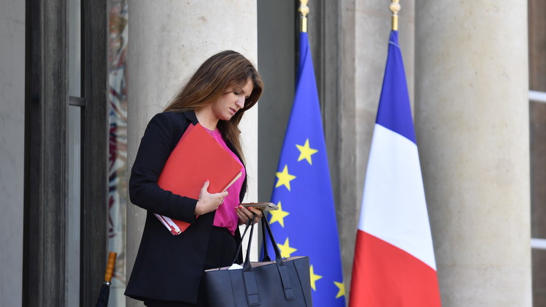 Marlène Schiappa interviewe Claire Chazal pour Paris Match, Twitter s'insurge