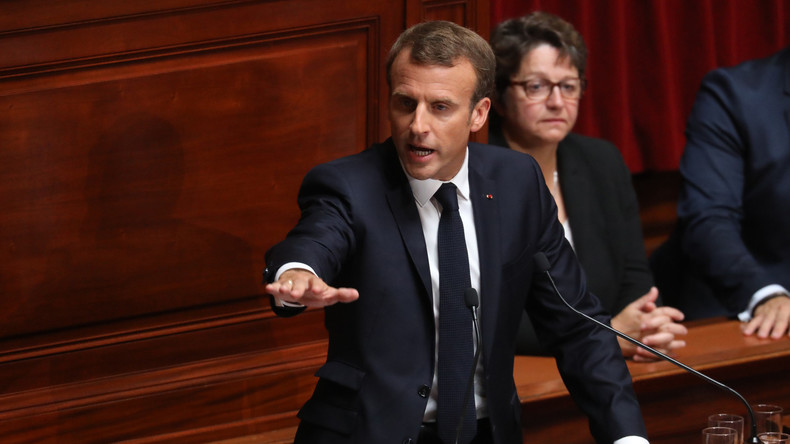 L'Assemblée vote «en catimini» la possibilité pour le président d'assister au débat au Congrès