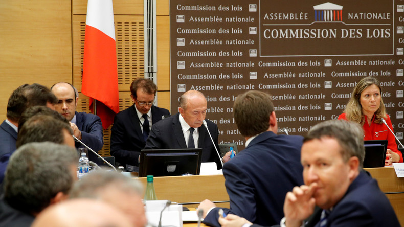 Qui est Yaël Braun-Pivet, députée marcheuse et présidente contestée de la commission des lois ?