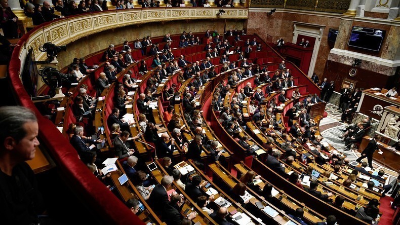 Affaire Benalla : la gauche surmonte ses divisions pour présenter une motion de censure commune