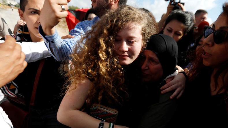 Ahed Tamimi, jeune icône de la cause palestinienne, a été libérée