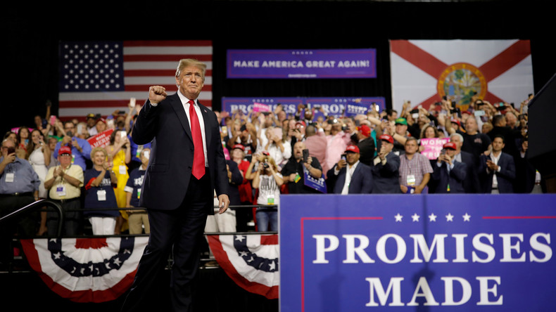 Qu'est-ce que «QAnon», le mouvement qui prend de l'ampleur parmi les supporters de Donald Trump ?
