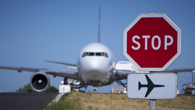 La France a-t-elle renoncé à sa souveraineté aérienne ? Le cri d'alerte d'un pilote d'Air France