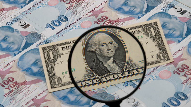 Voitures, alcool, tabac... La Turquie fait flamber les taxes sur ses importations américaines
