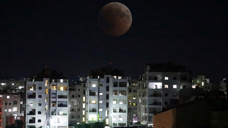«10 000 terroristes» pouvant user d'armes chimiques : l'ONU redoute un bain de sang à Idlib
