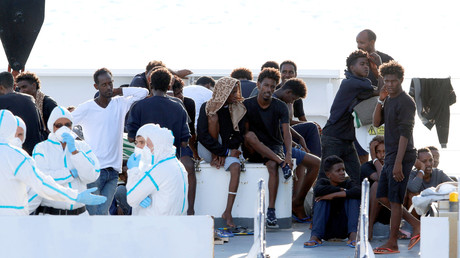Les migrants à bord du Diciotti