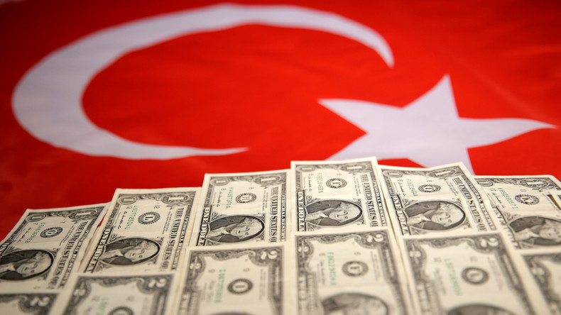 La Turquie veut se passer du dollar dans ses échanges commerciaux avec la Russie