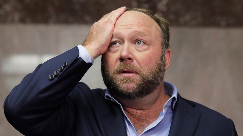 Twitter décide finalement de bannir Alex Jones, le fondateur du site InfoWars