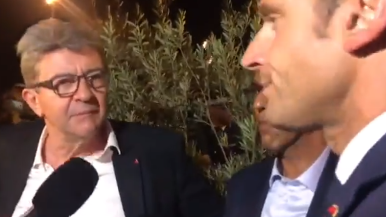 «Plus grand xénophobe du monde» : devant Macron, Mélenchon a du mal à assumer ses propos (VIDEO)