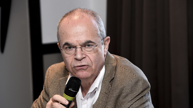Le président du syndicat national des gynécologues provoque un tollé en qualifiant l'IVG d'homicide