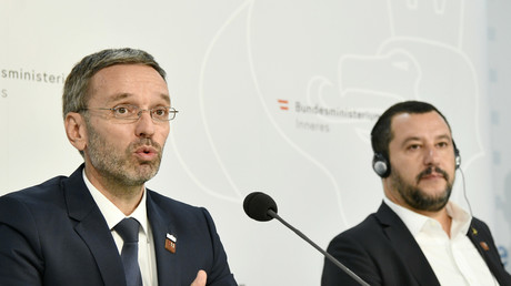 Le ministre autrichien Herbert Kickl au côté de Matteo Salvini le 14 septembre 2018