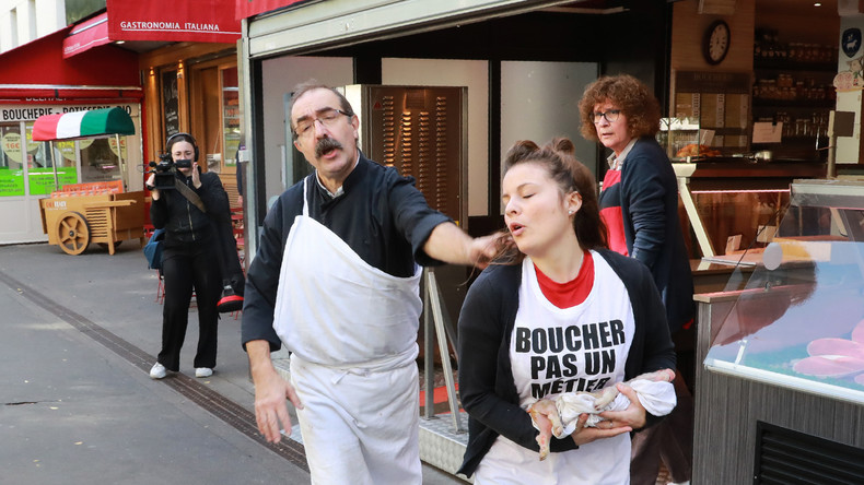 Le ministre de l’Agriculture promet une protection renforcée aux boucheries et abattoirs