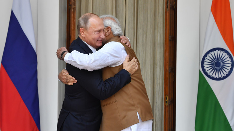 L'Inde et la Russie signent un contrat de livraison de S-400