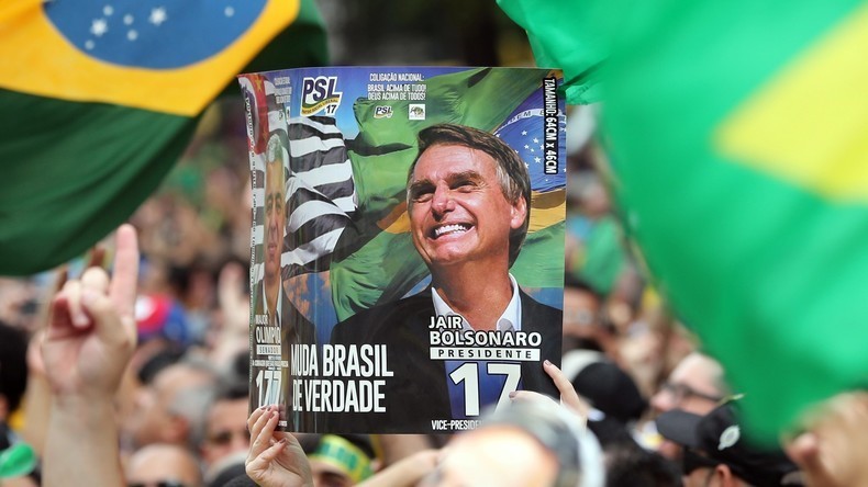 Brésil : la militante LGBT anti-Bolsonaro victime d'une «agression» s'était en fait automutilée