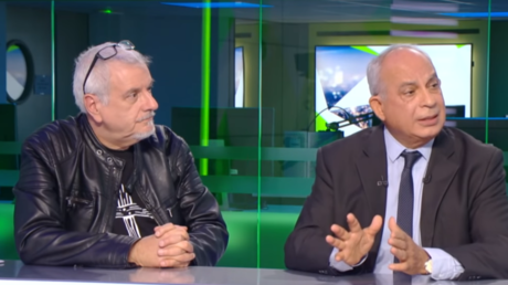 Daniel Hamiche, de Riposte catholique (g.) et Yves Crespin (d.), avocat de l’association L’Enfant bleu, sur le plateau de RT France, le 4 octobre 2018. 