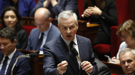 Le ministre français de l'Economie, Bruno Le Maire, s'exprime lors d'une séance de questions au gouvernement à l'Assemblée nationale française à Paris, le 10 octobre 2018.