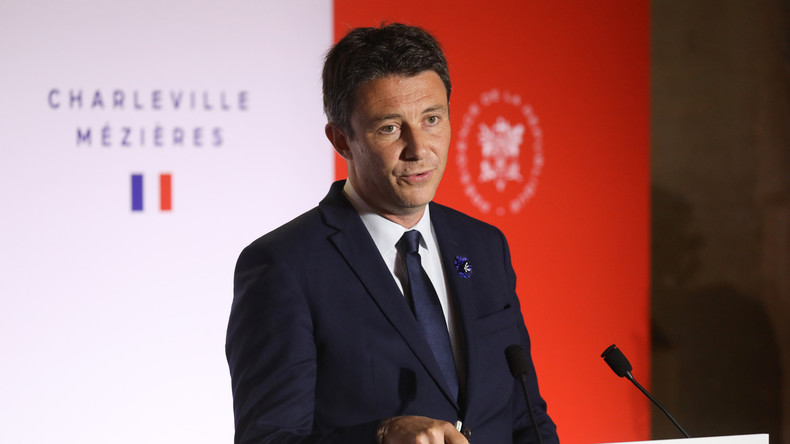 Benjamin Griveaux pris en flagrant délit de mensonge sur l’hommage à Pétain