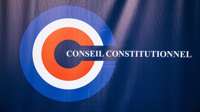 Loi contre la manipulation de l'information : 140 sénateurs saisissent le Conseil constitutionnel