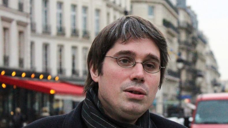 La mère du fonctionnaire du Sénat accusé d'espionnage : «Il n'a aucun accès aux dossiers sensibles»