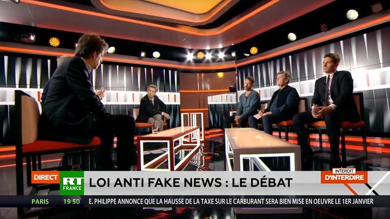 « - Chomsky en Chine, il serait en taule» ; « - Assange, il est où ?»: échange houleux sur RT France