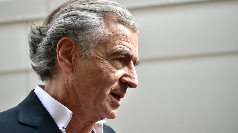 «On a été gazés» : BHL évoque Birkenau et la Ghouta pour dénoncer des déclarations de Gilets jaunes