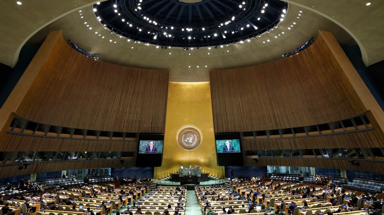 Crimée : l'Assemblée de l'ONU adopte une résolution anti-russe malgré une abstention considérable