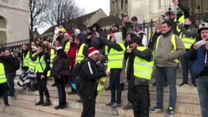 Quenelles chez les Gilets jaunes : l'UEJF exige des sanctions