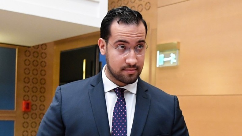 Passeports de Benalla : le parquet de Paris ouvre une enquête