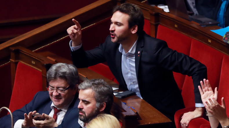 Gilets jaunes «complices» des casseurs? Un député insoumis dépose plainte contre Christophe Castaner