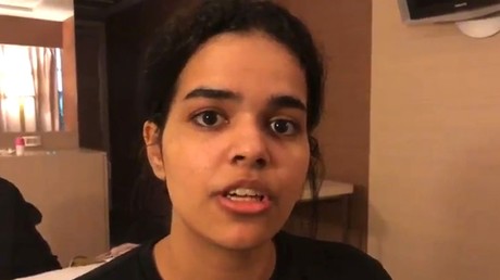 Rahaf Mohammed al-Qunun, la Saoudienne de 18 ans qui a fui sa famille de crainte que ses membres ne la tuent.