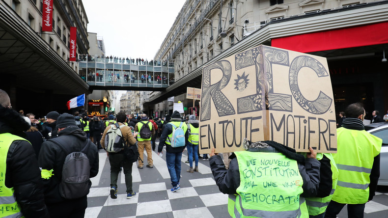 Des Gilets jaunes annoncent la création d'une nouvelle liste pour les européennes