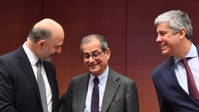 Bruxelles annonce un ralentissement économique dans la zone euro, le budget de la France fragilisé