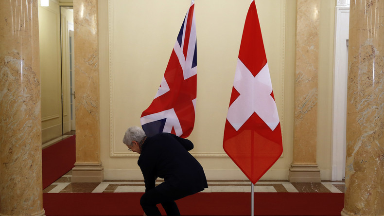 La Suisse et le Royaume-Uni tentent de protéger leurs relations commerciales d'un Brexit dur