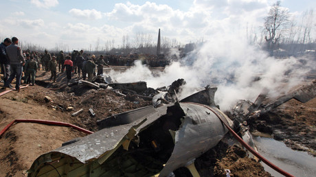 La carcasse d'un avion indien abattu dans la région du Cachemire le 27 février 2019.