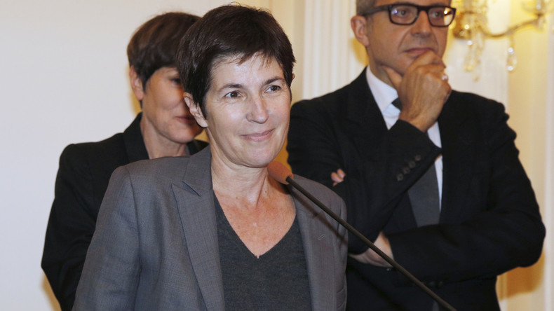 Christine Angot visée par des tags antisémites et appelant à la lyncher à Vannes