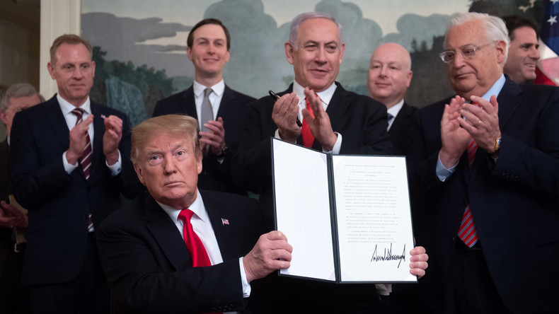 Trump reconnaît la souveraineté d'Israël sur le Golan en présence de Netanyahou