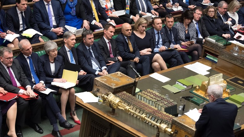Vote du Brexit au parlement britannique : l'heure du départ va-t-elle enfin sonner ?
