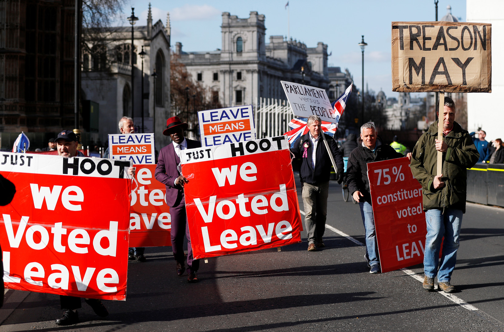 «Pas besoin de l'UE» : ces Britanniques qui entendent faire valoir la légitimité des urnes