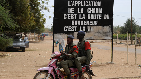 Février 2013 à Gao au nord du Mali, des militaires maliens à la recherche de djihadistes (image d'illustration).