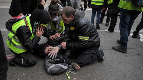 Un manifestant est blessé lors de l'acte 9 des Gilets jaunes à Nantes, le 5 janvier 2019 (image d'illustration). 