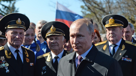 Vladimir Poutine en visite en Crimée à l'occasion du 5e anniversaire du rattachement de la péninsule à la Russie